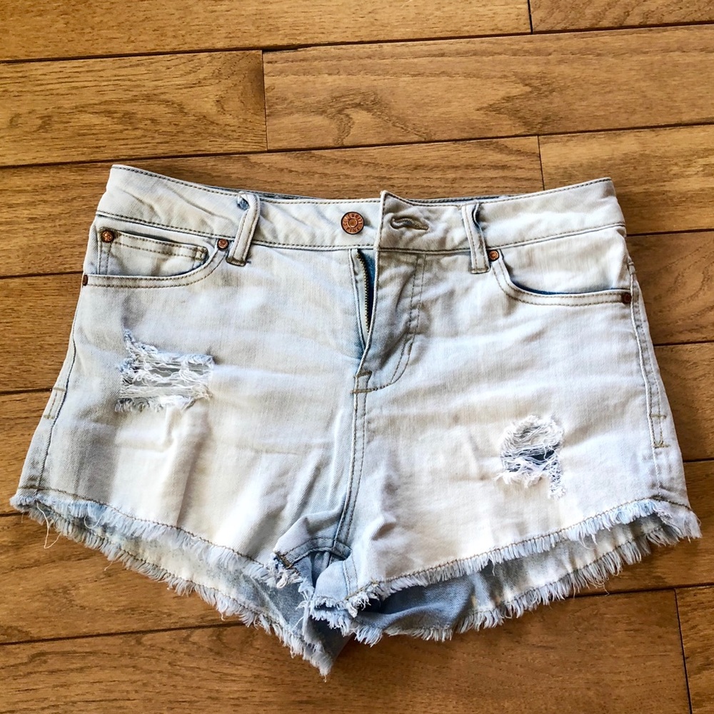 Light wash (beautiful color) jean shorts